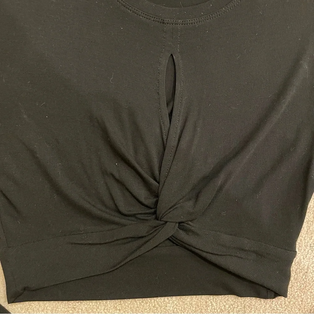 BCBG Long Sleeve Twist Front Crop Top, Black, Size XS, EUC - Picture 2 of 8